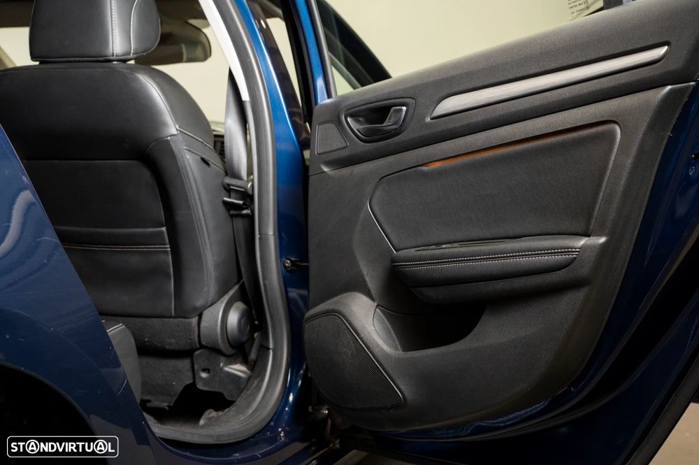 Renault Mégane Sport Tourer 1.5 dCi Limited EDC - 27