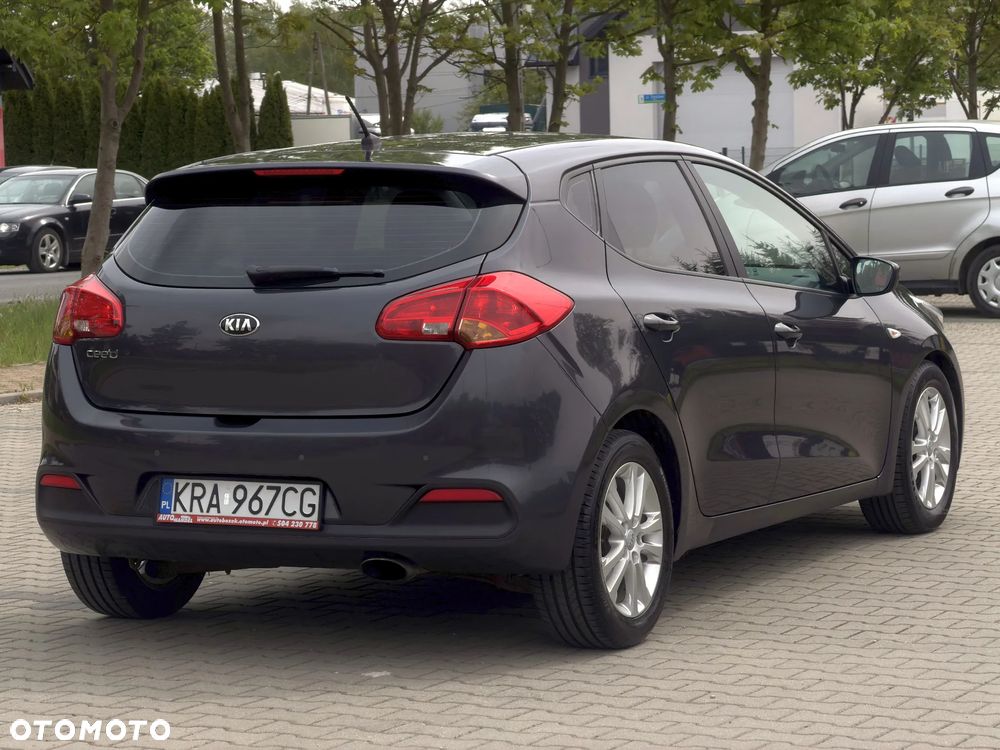 Kia Ceed 1.4 CVVT Attract plus - 32