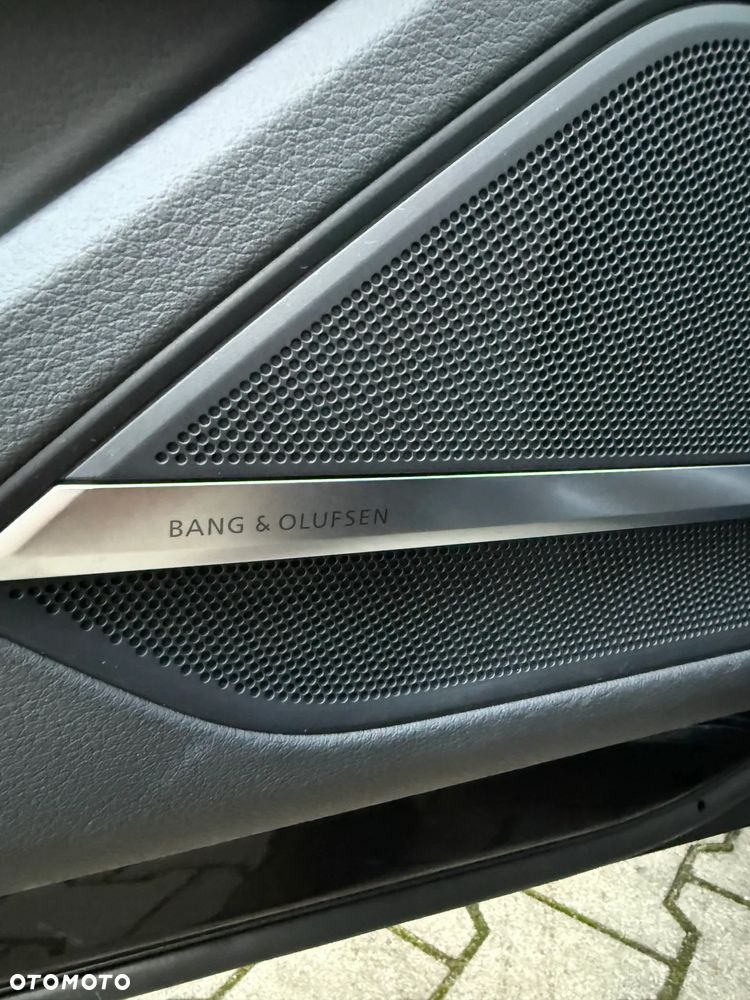 Audi A8 L 60 TFSI quattro tiptronic - 25