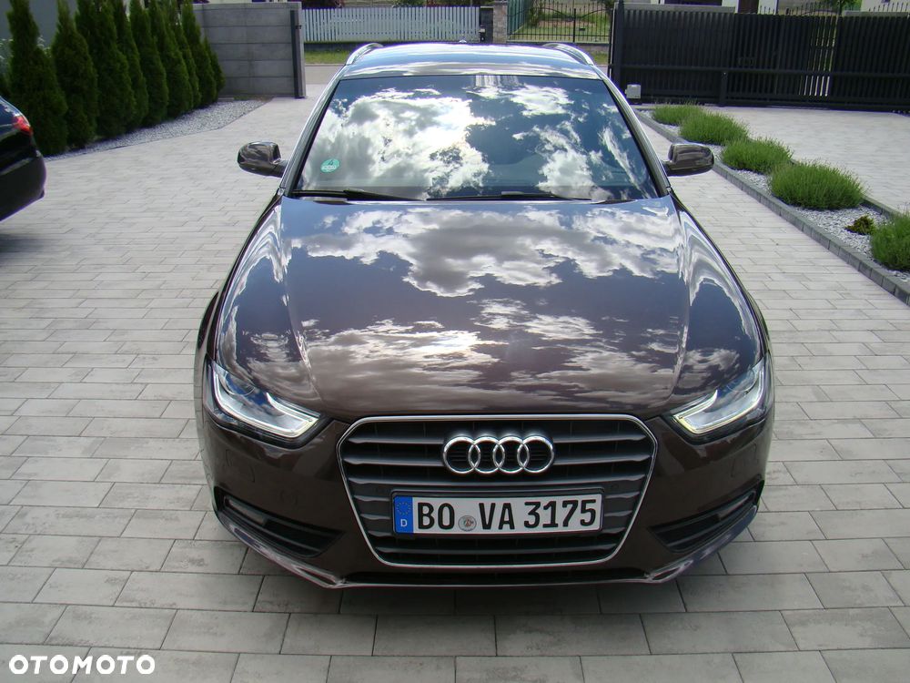Audi A4 Avant 1.8 TFSI S line Sportpaket - 3