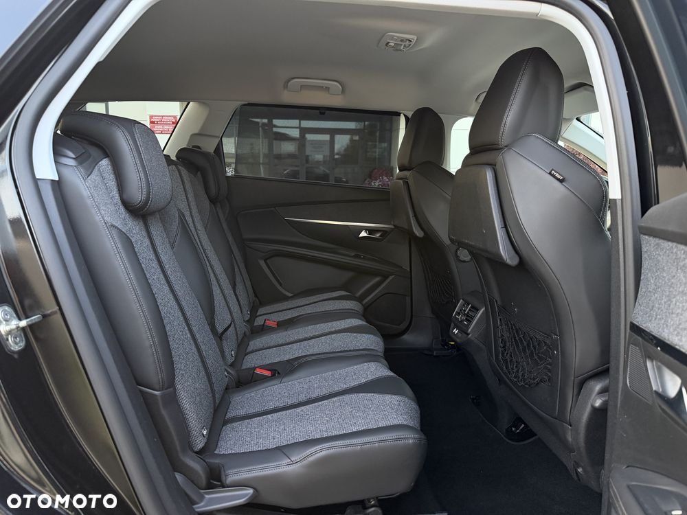 Peugeot 5008 - 30