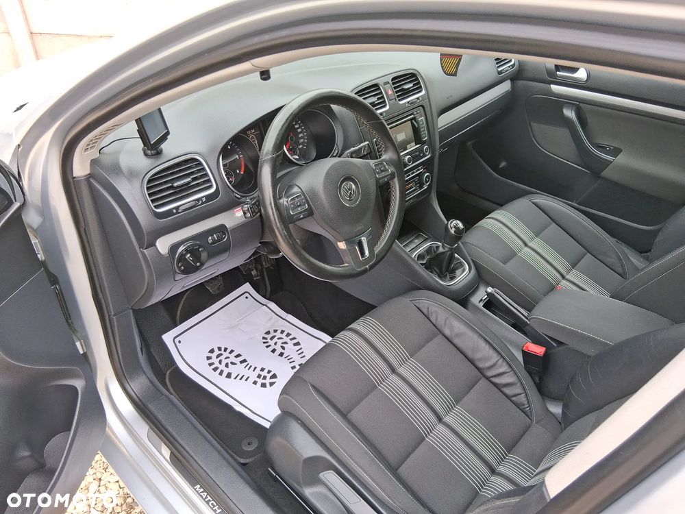 Volkswagen Golf 2.0 TDI DPF MATCH - 10