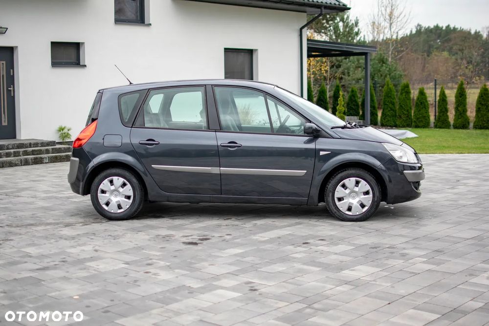 Renault Scenic - 13