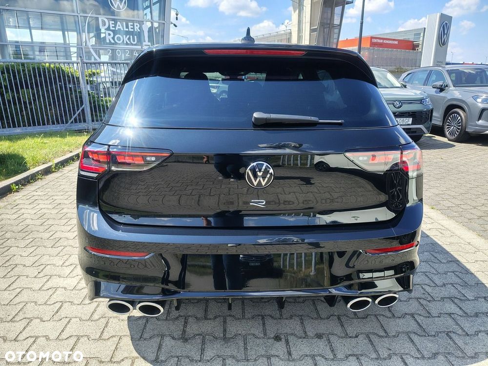 Volkswagen Golf - 7