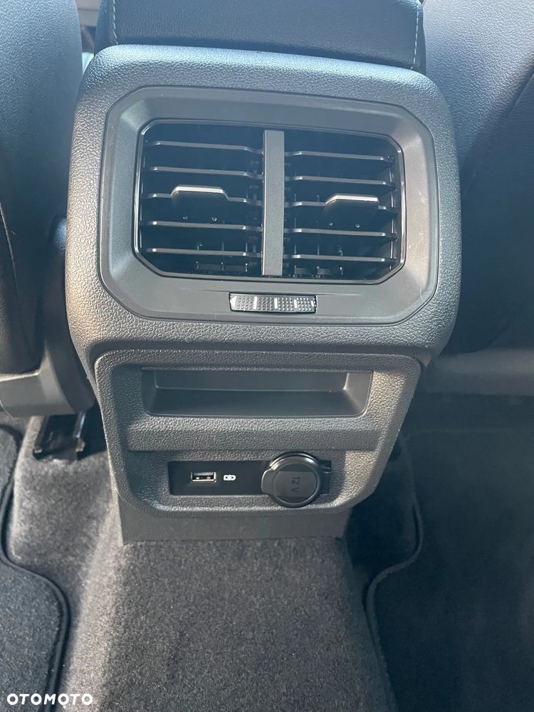 Volkswagen Tiguan 2.0 TSI 4Mot IQ Drive DSG - 10
