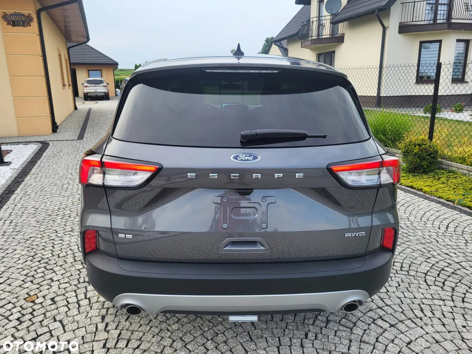 Ford Kuga - 32