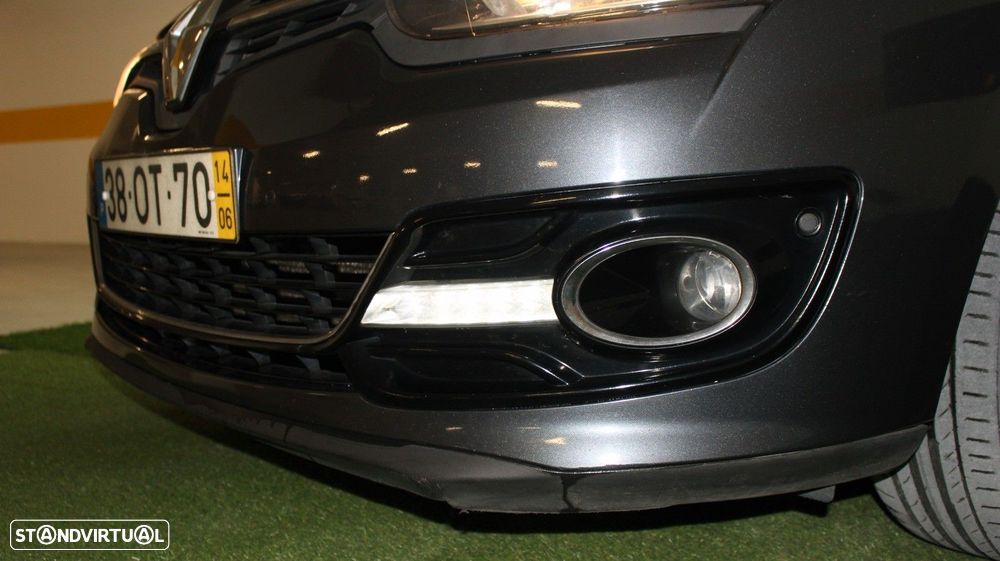 Renault Mégane 1.5 Blue dCi Bose Edition EDC - 6