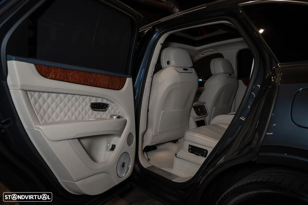 Bentley Bentayga Hybrid - 11