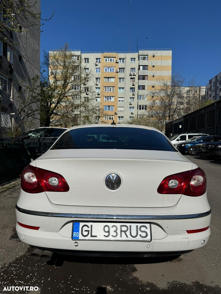 Volkswagen Passat CC - 4
