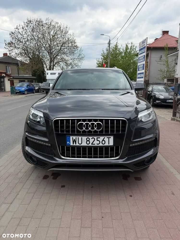 Audi Q7 - 1