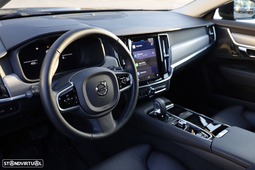 Volvo V90 2.0 T6 PHEV Plus Dark AWD - 13