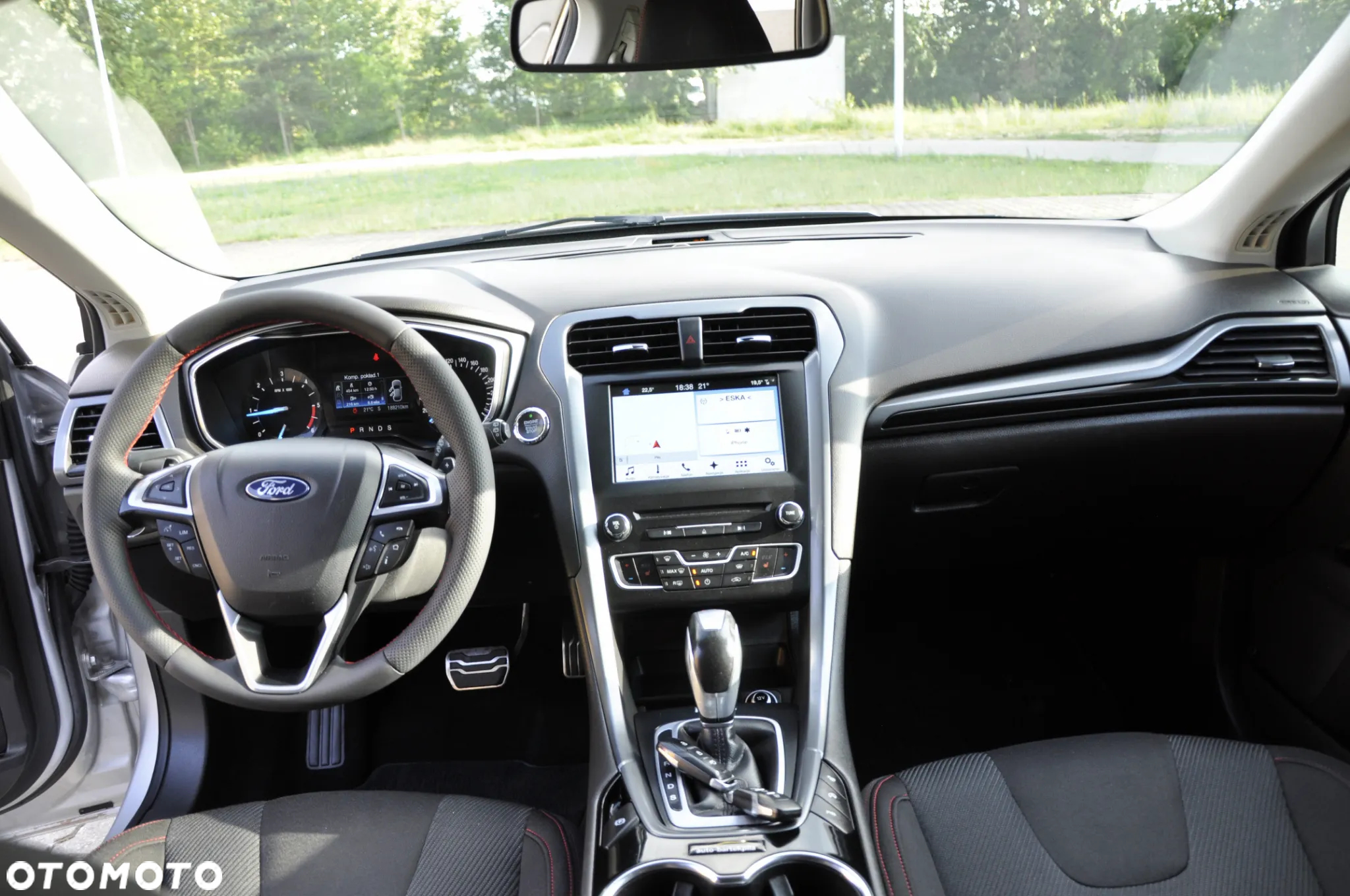 Ford Mondeo 2.0 TDCi Titanium PowerShift - 22