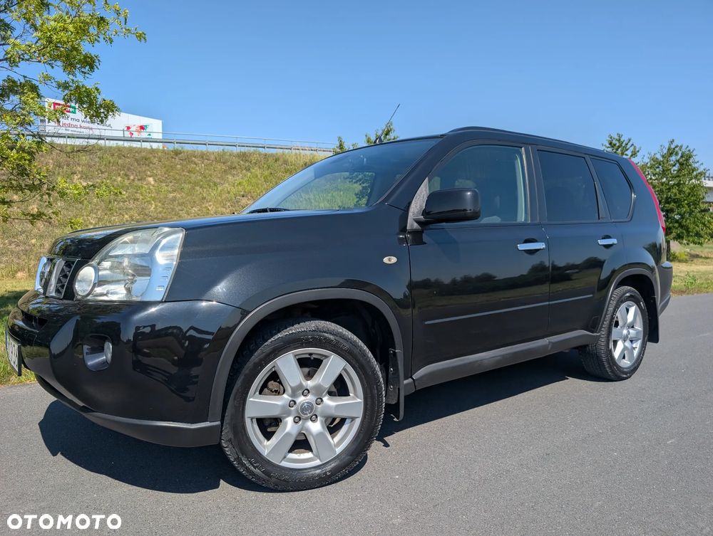 Nissan X-Trail 2.0 XE - 1