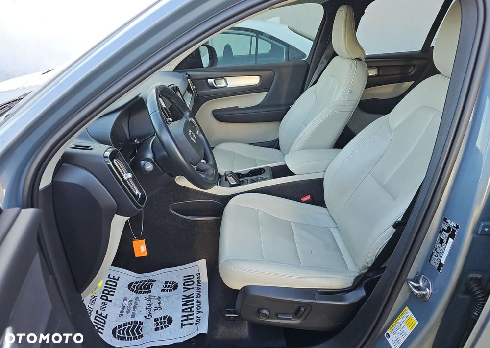 Volvo XC 40 T4 Momentum - 7