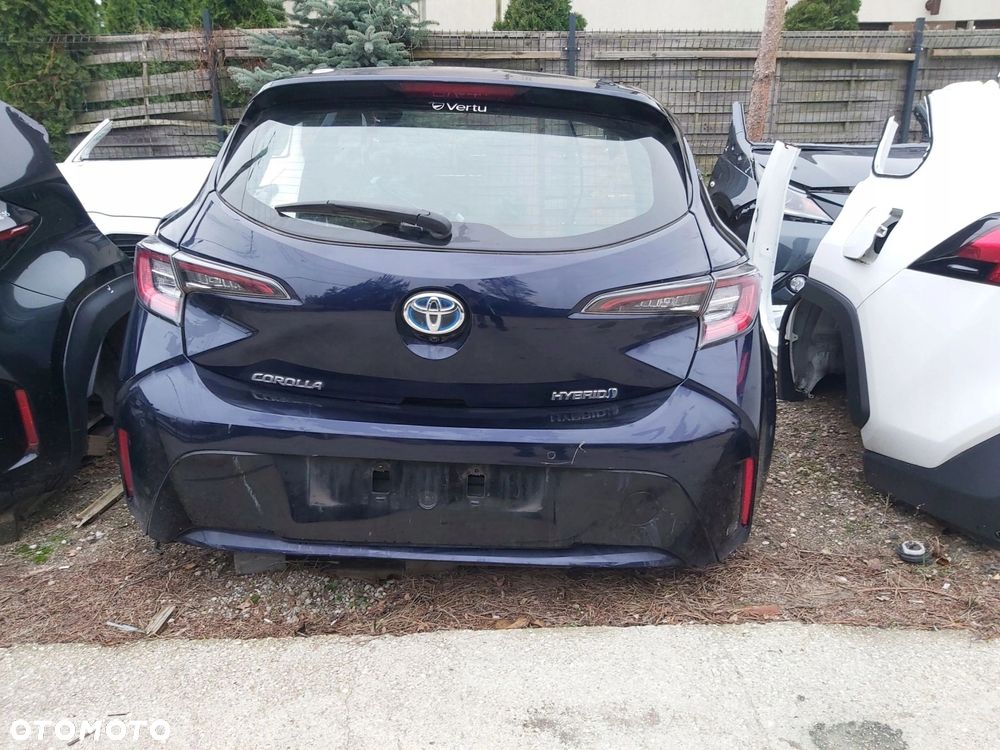 TOYOTA Corolla E21 klapa zderzak lampa tył błotnik wanna ćwiartka HB - 1
