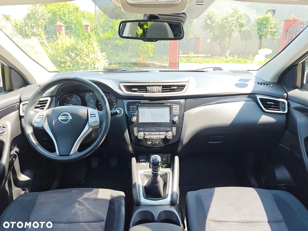 Nissan Qashqai 1.5 dCi N-Connecta - 15