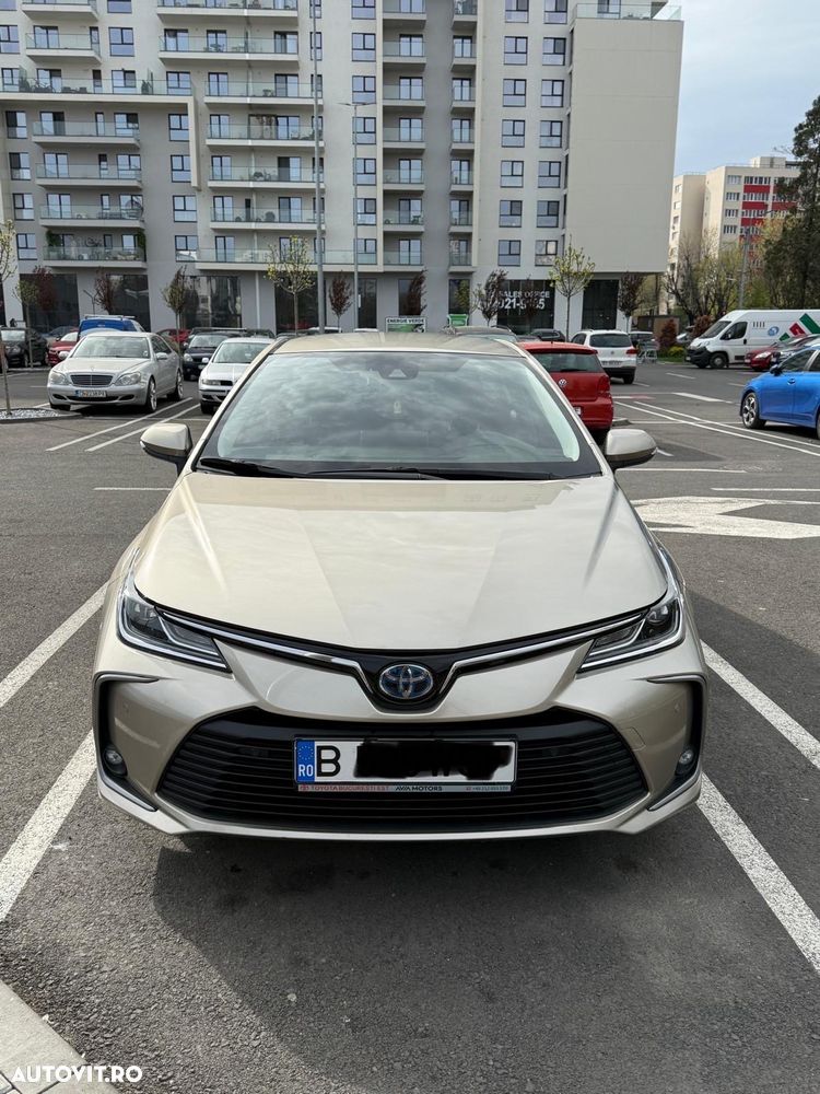 Toyota Corolla Sedan 1.8 HSD Dynamic - 1