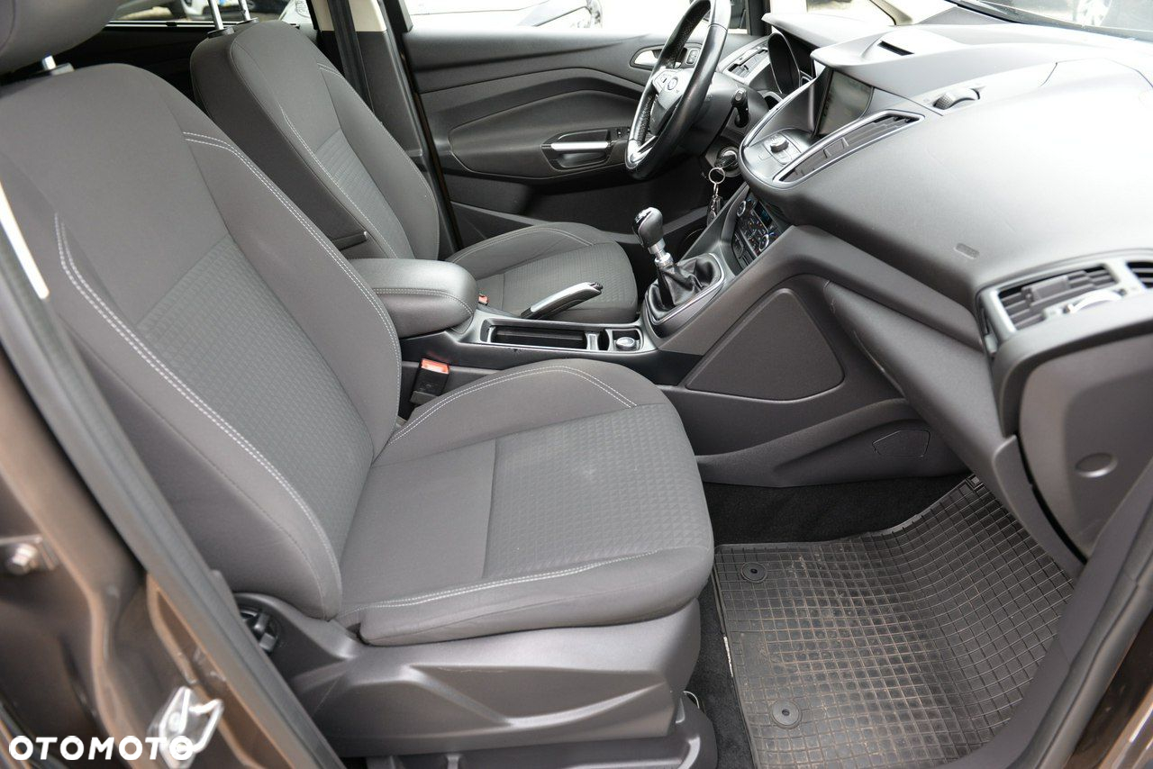 Ford C-MAX - 12