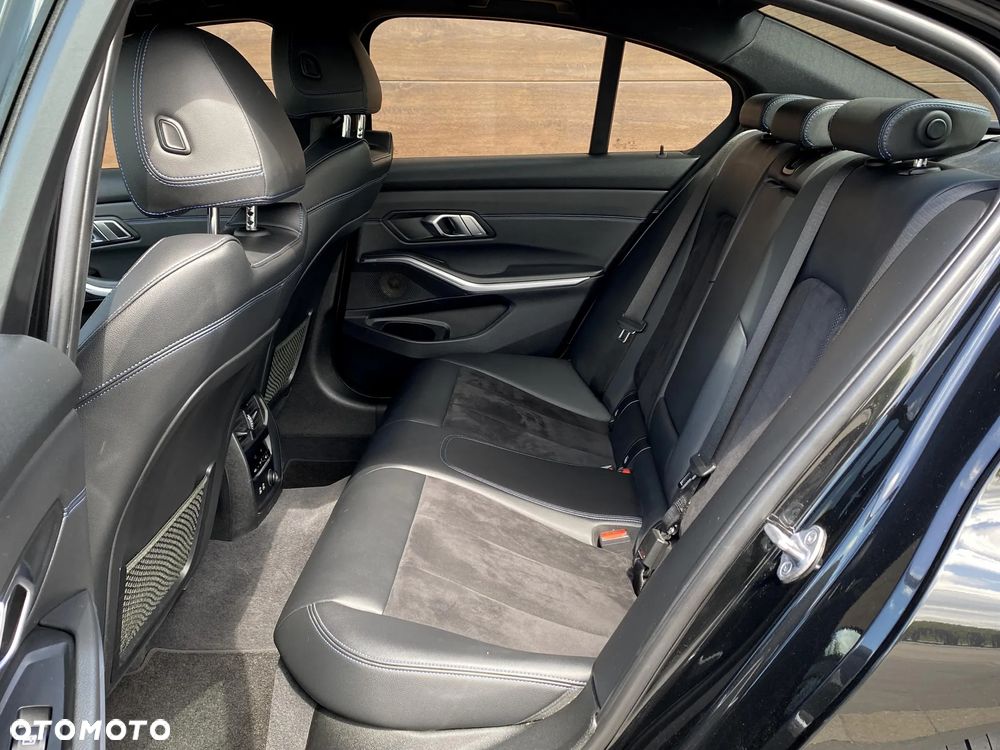 BMW Seria 3 320i GPF M Sport - 22