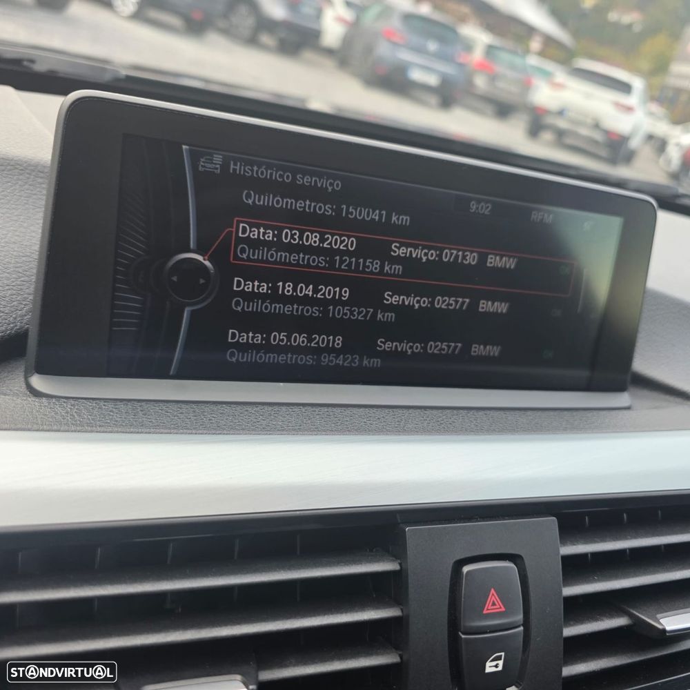 BMW 320 d Line Sport - 28