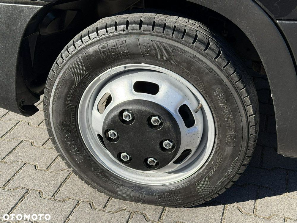 Iveco Daily 35C13 - 18