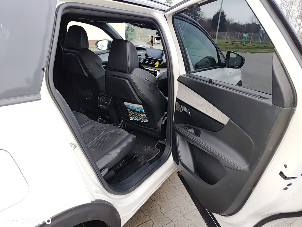 Peugeot 5008 2.0 BlueHDi GT Pack S&S EAT8 - 10