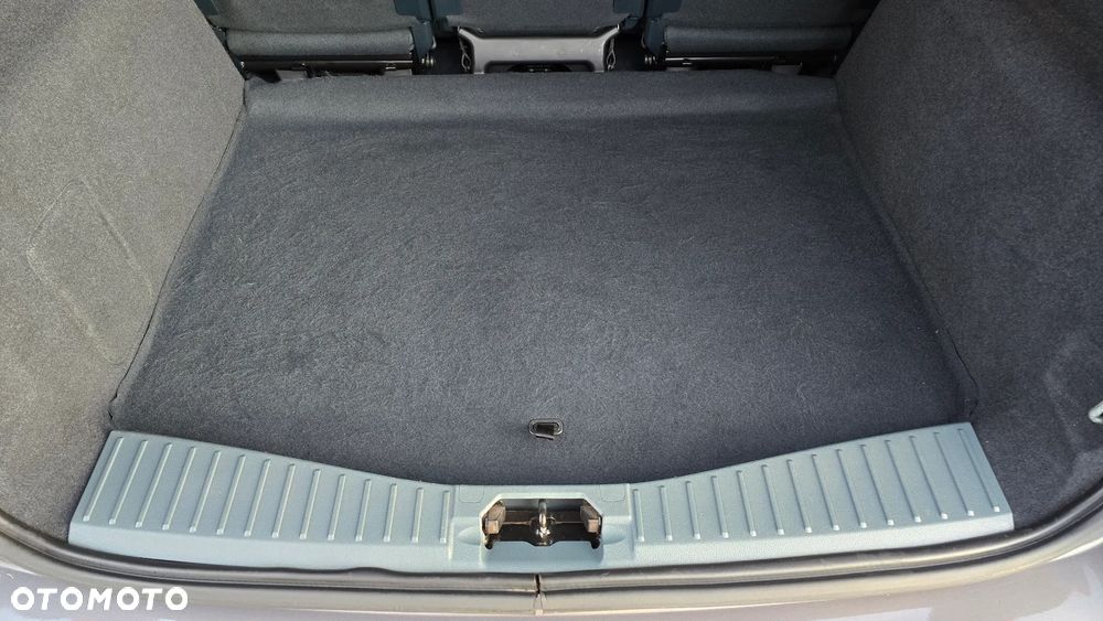 Ford C-MAX 2.0 TDCi Titanium - 29