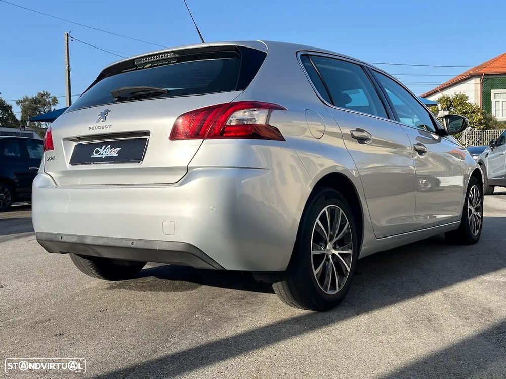 Peugeot 308 1.6 e-HDi Allure - 31