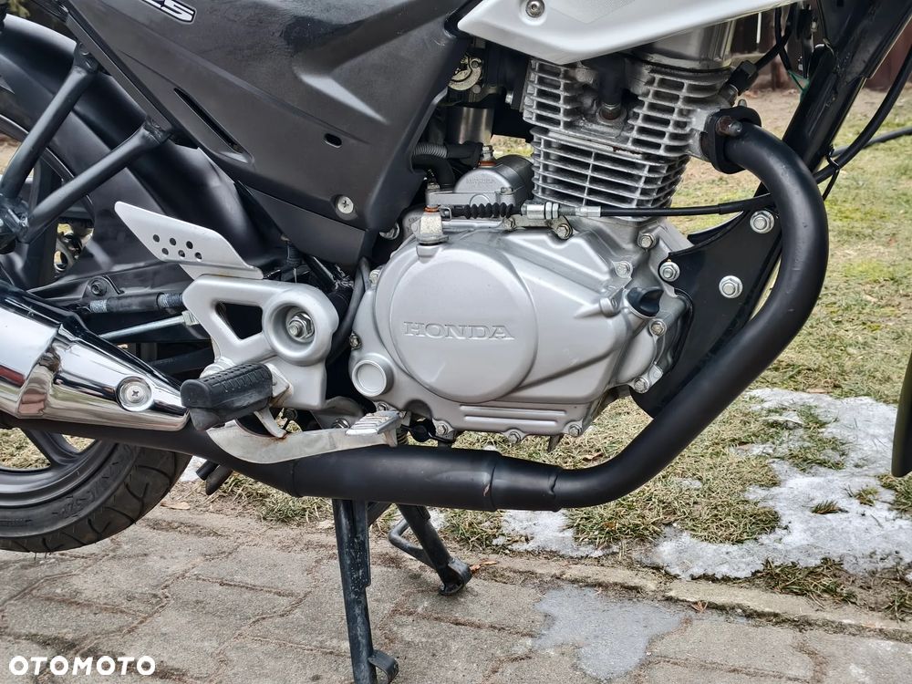 Honda CBF - 10