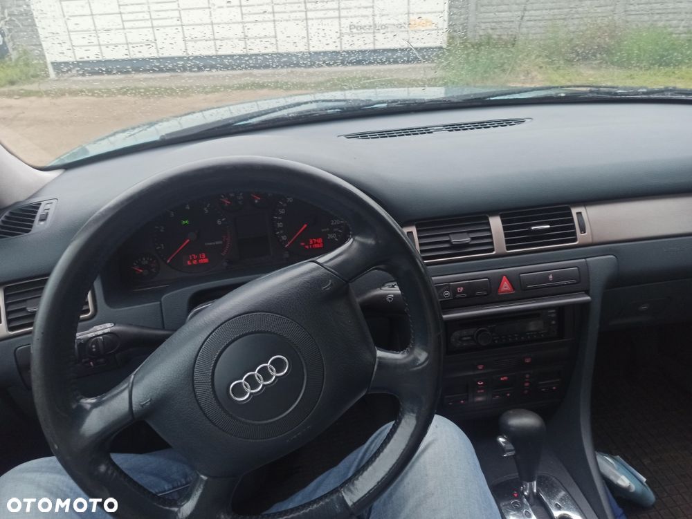 Audi A6 Limousine - 4