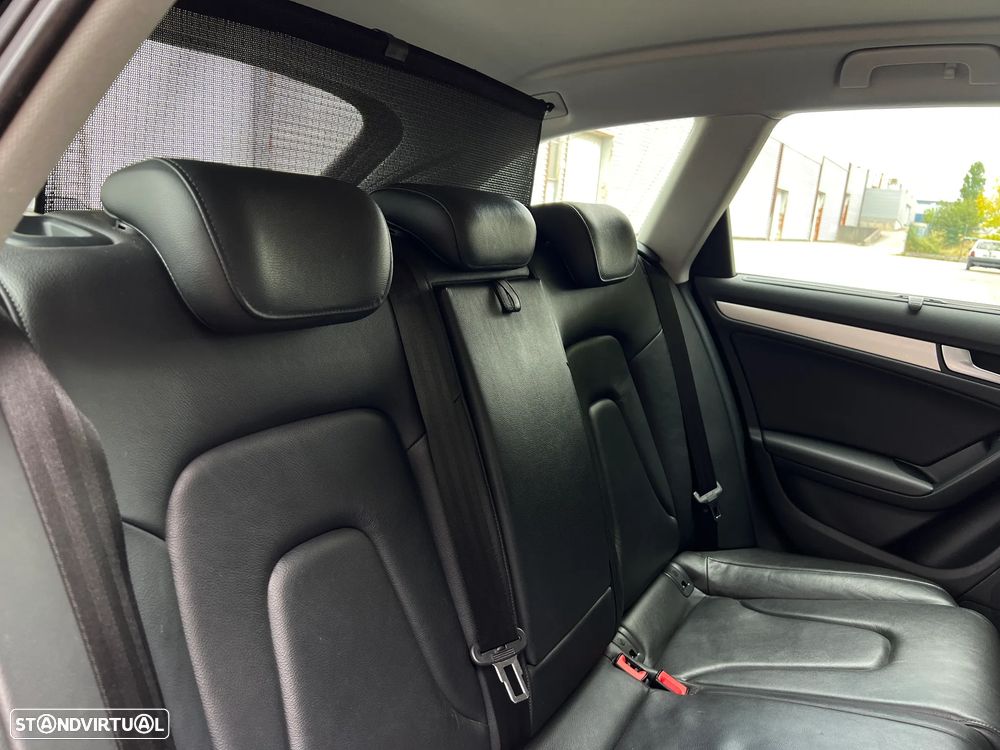 Audi A4 Avant 2.0 TDI Business Line S-line - 22