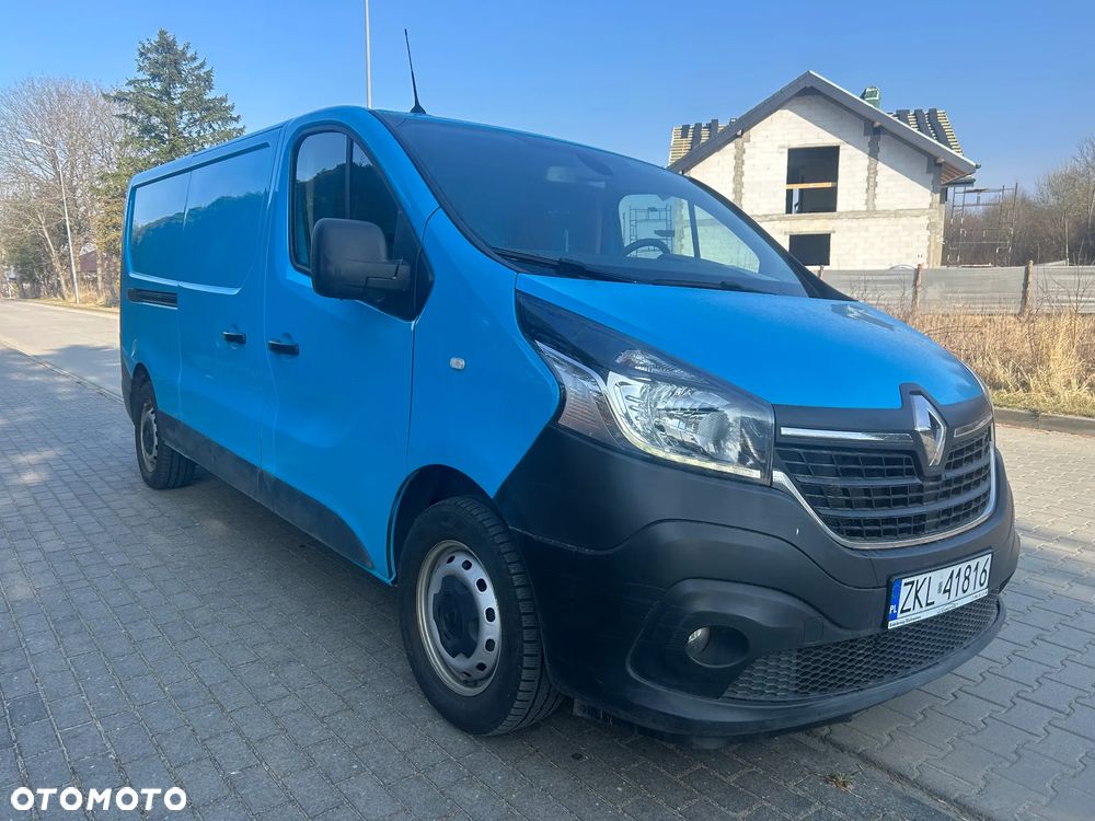 Renault Trafic - 2
