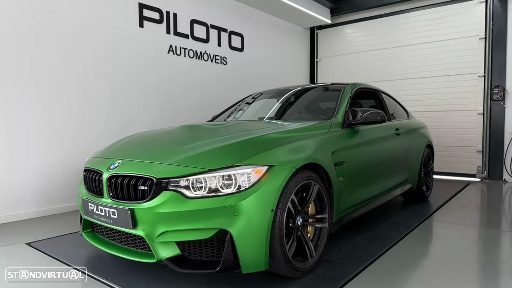 BMW M4 Auto - 2