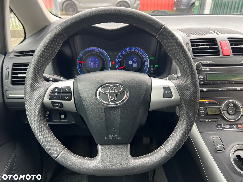 Toyota Auris 1.8 HSD Luna - 29