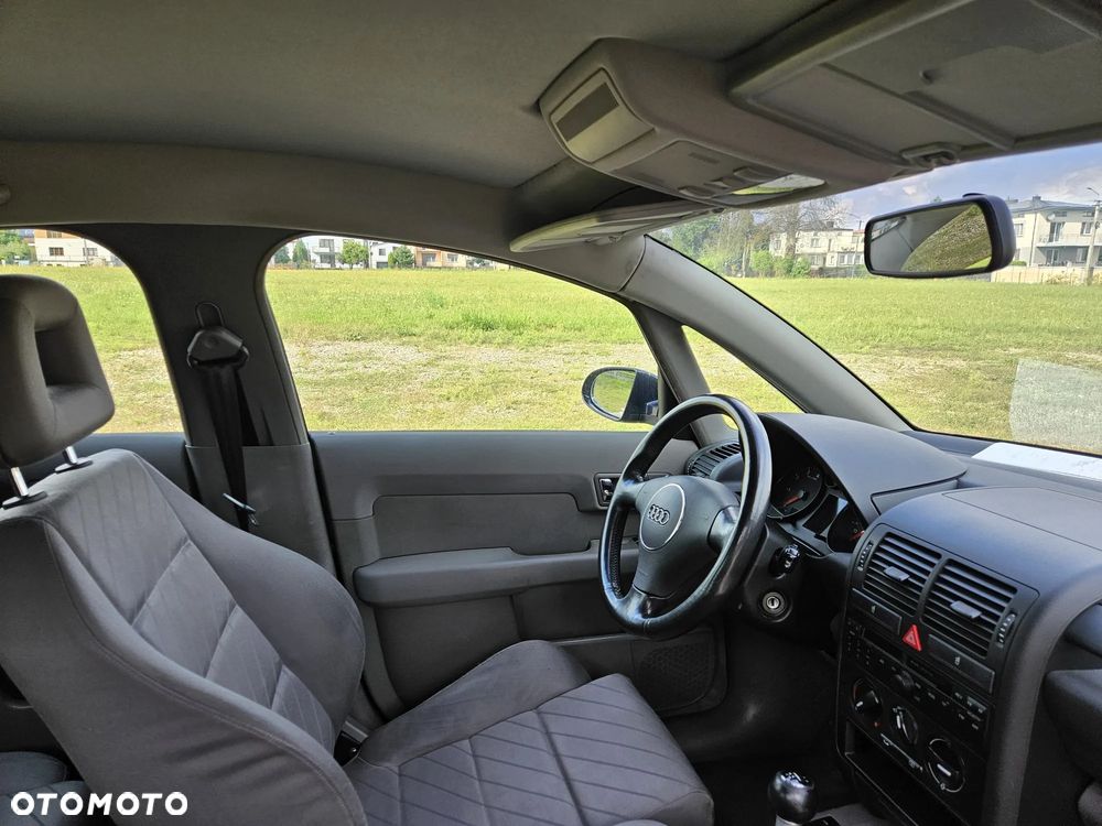 Audi A2 1.4 - 6