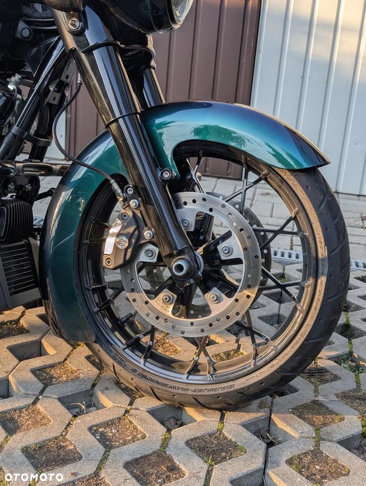 Harley-Davidson Touring Street Glide - 5