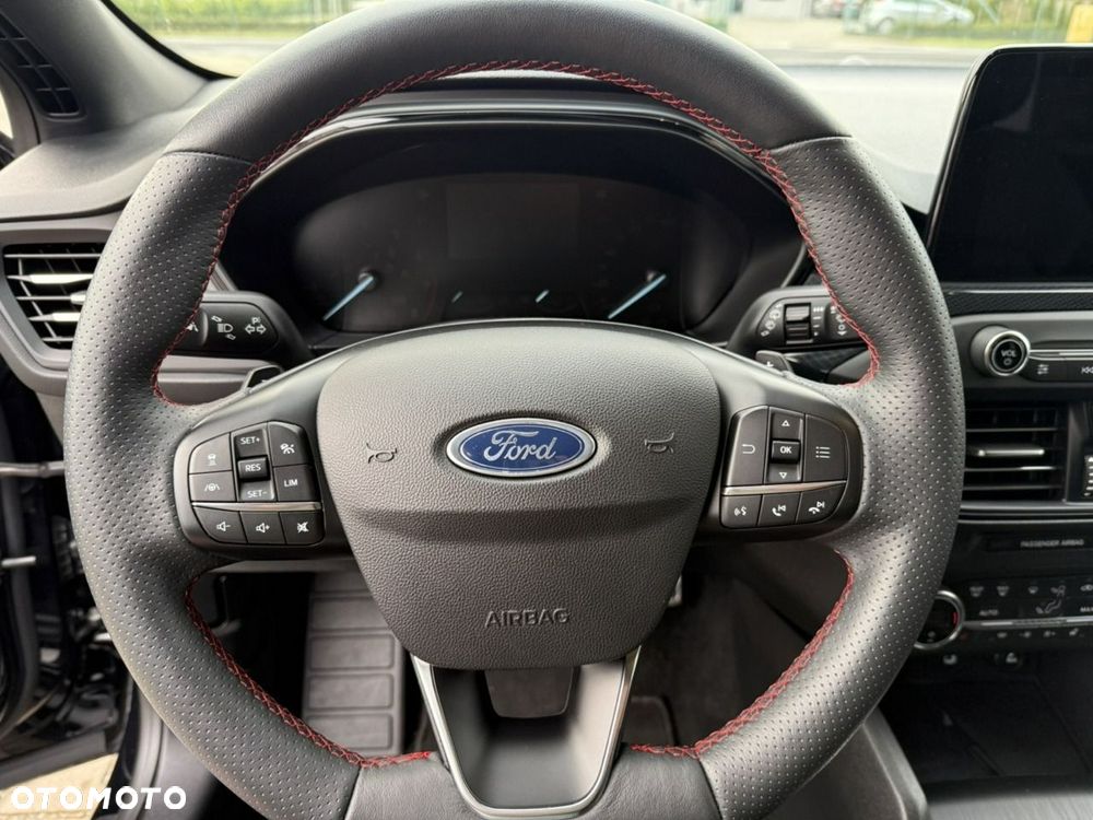 Ford Focus - 29