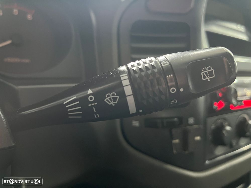 Mitsubishi Pajero 3.2 DI-D GLS ABS - 24