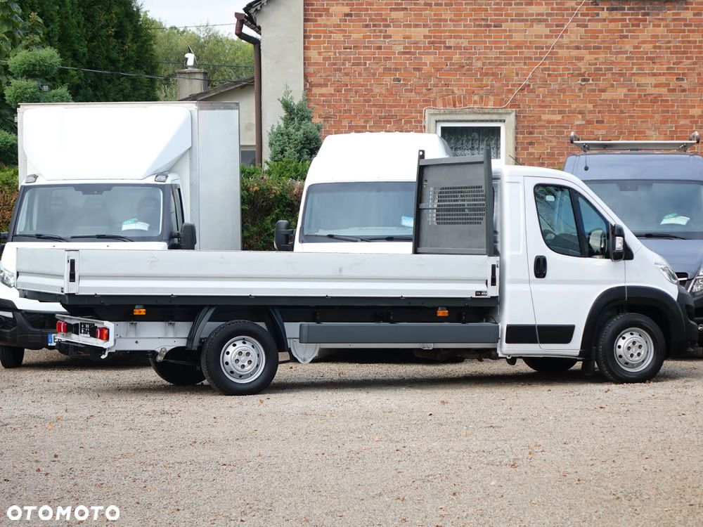 Citroën Jumper 3-osobowy Skrzyniowy Długa Skrzynia 4.2m - 5