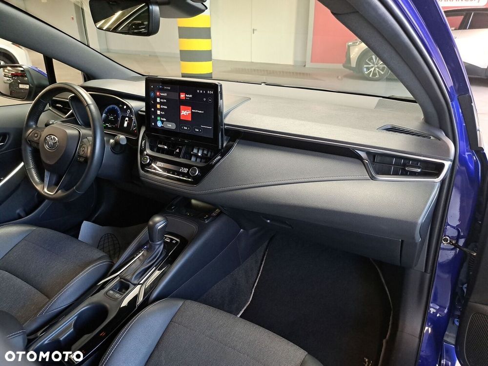 Toyota Corolla 1.8 Hybrid Style - 11
