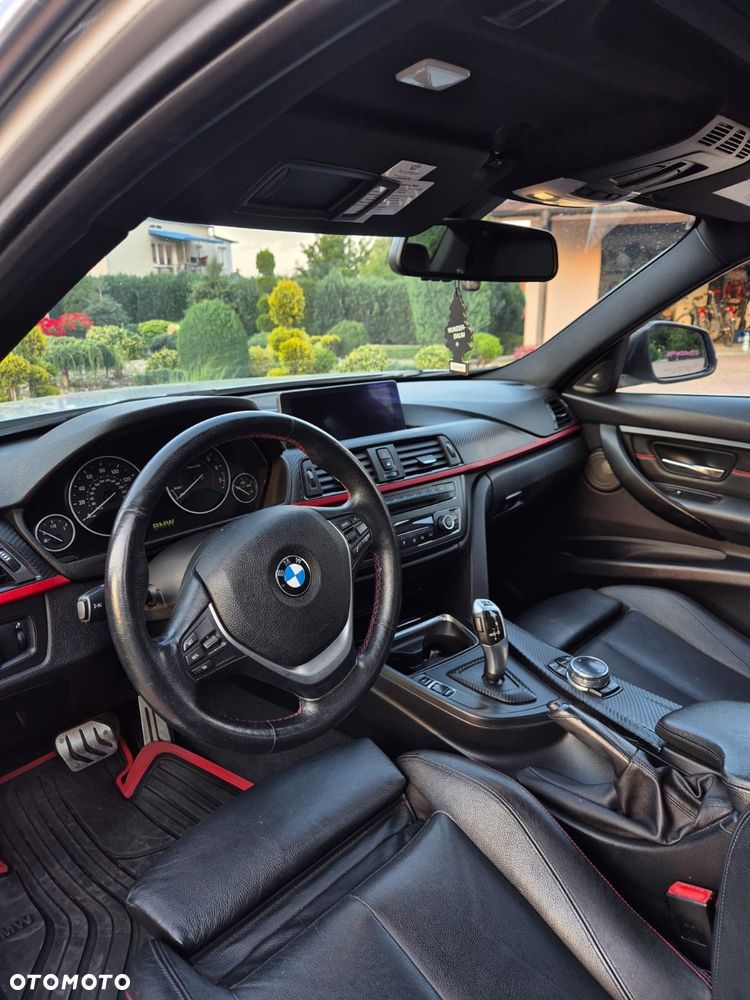 BMW Seria 3 335i xDrive Sport Line - 8