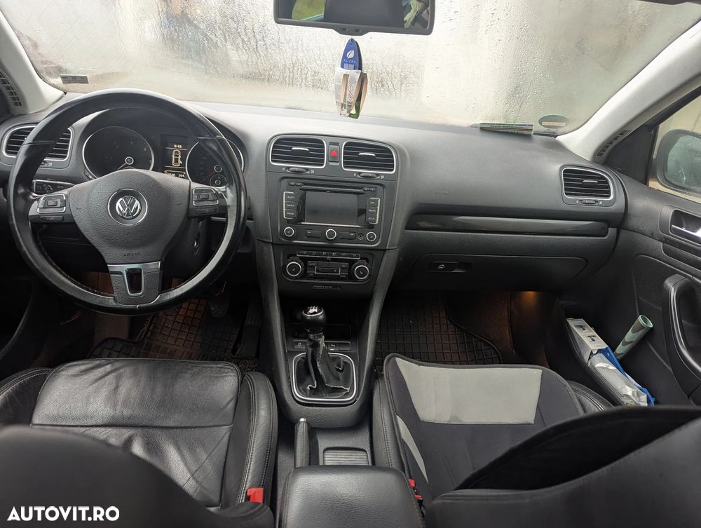 Volkswagen Golf 2.0 TDI Comfortline - 4