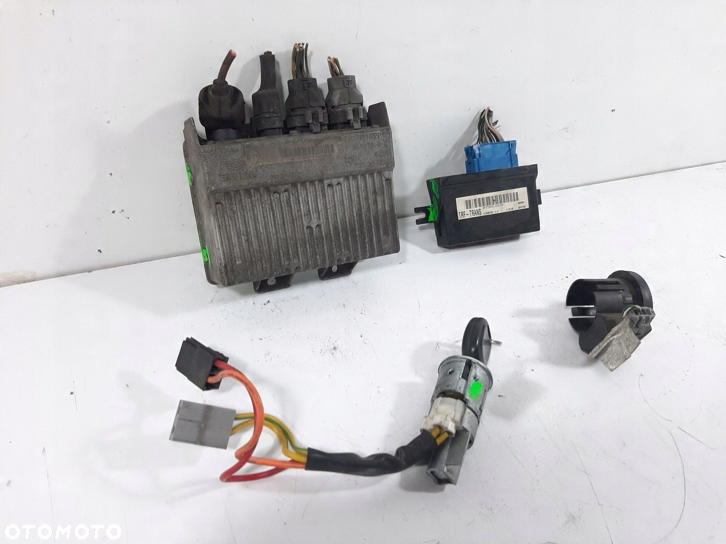 RENAULT MASTER L2H2 2.5D 98R STEROWNIK SILNIKA ZESTAW 7700311655 IMMO - 4
