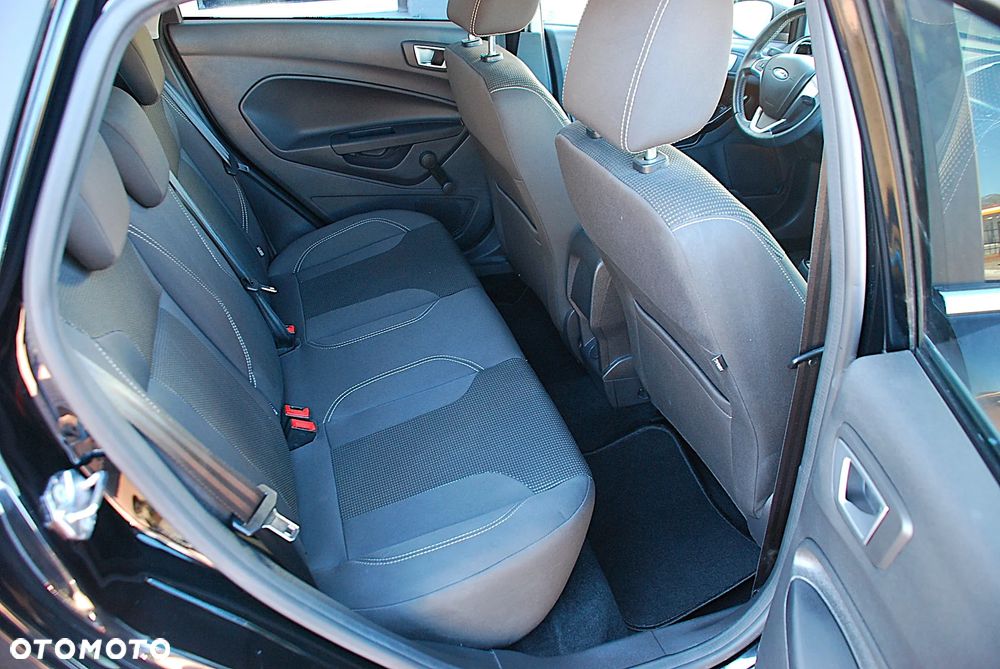 Ford Fiesta 1.0 EcoBoost Titanium EU6 - 18