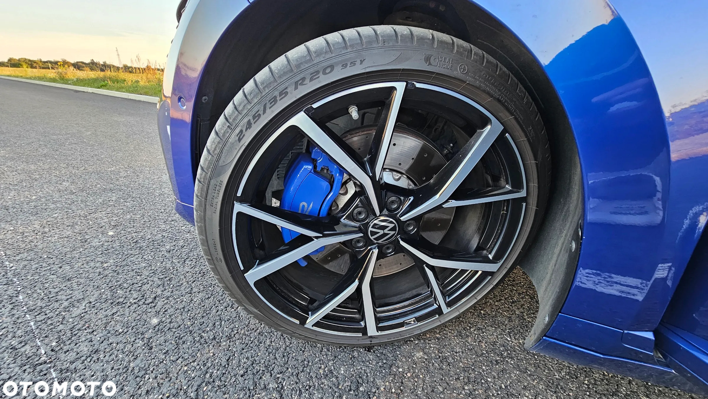 Volkswagen Arteon 2.0 TSI 4Motion R DSG - 19