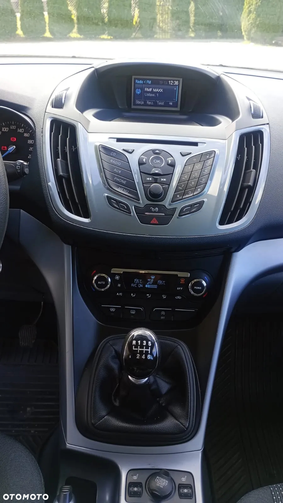 Ford C-MAX - 12
