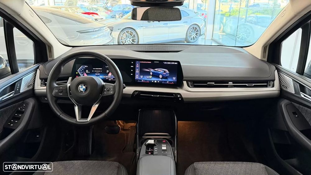 BMW 216 Active Tourer i Auto - 29