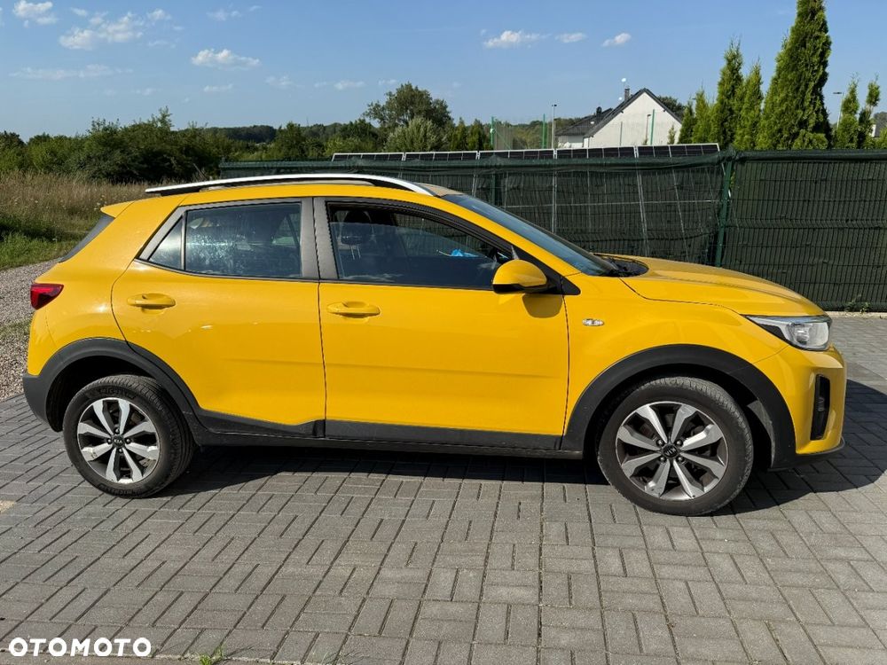 Kia Stonic 1.0 T-GDI MHEV M - 2