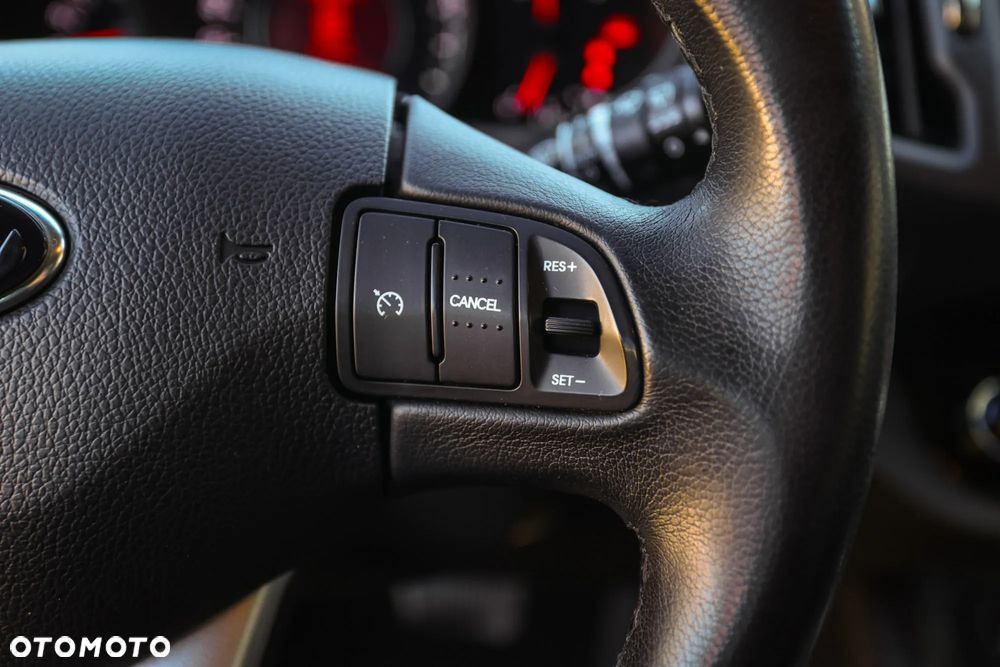 Kia Sportage 2.0 CRDI L AWD - 28