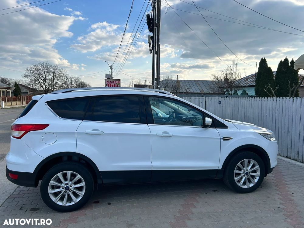 Ford Kuga 2.0 TDCi 4x4 Aut. Titanium - 1